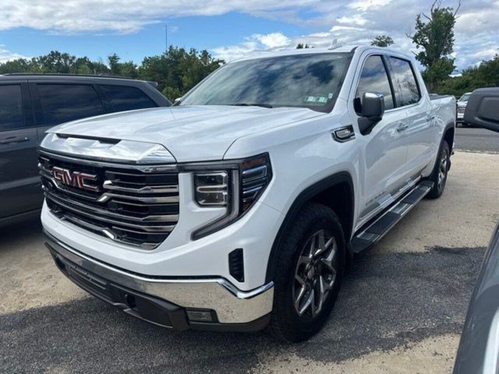 Certified 2024 GMC Sierra 1500 SLT Truck Crew Cab