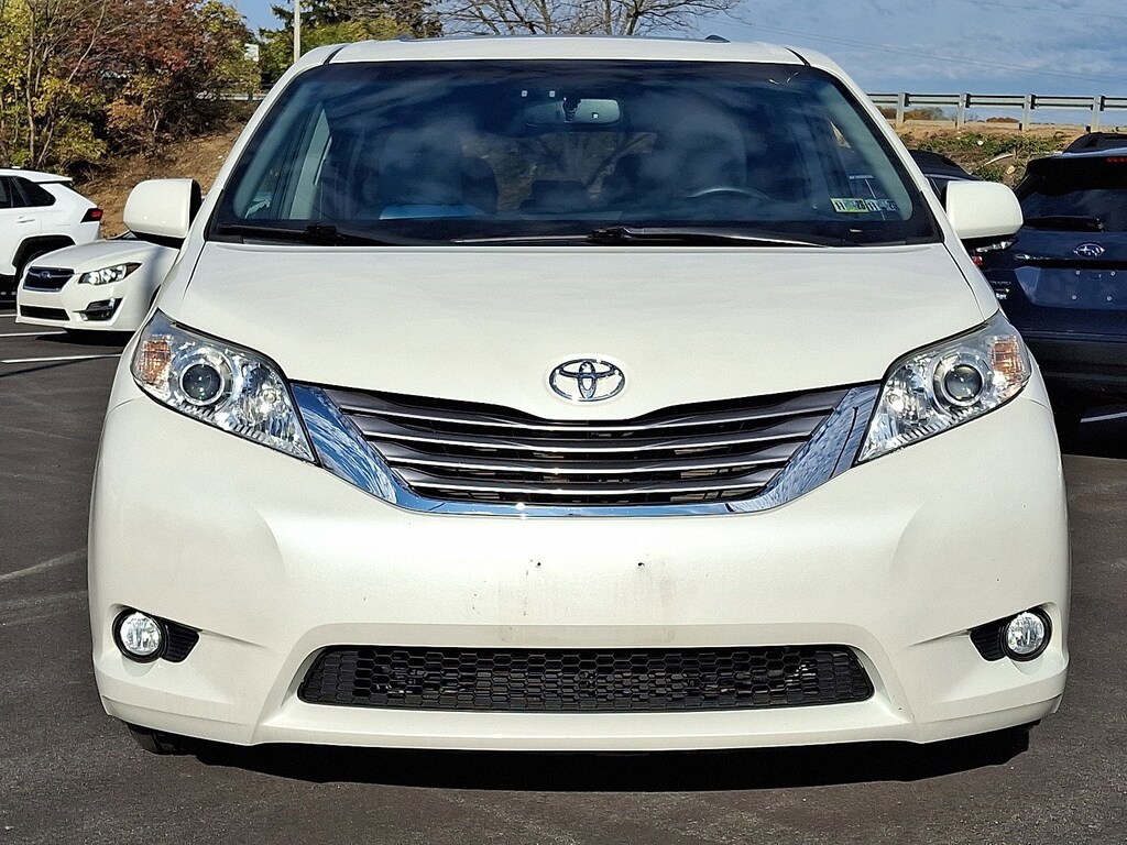 Used 2017 Toyota Sienna XLE Van Passenger Van