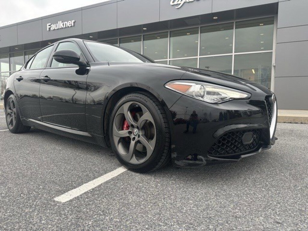 Used 2018 Alfa Romeo Giulia Sedan