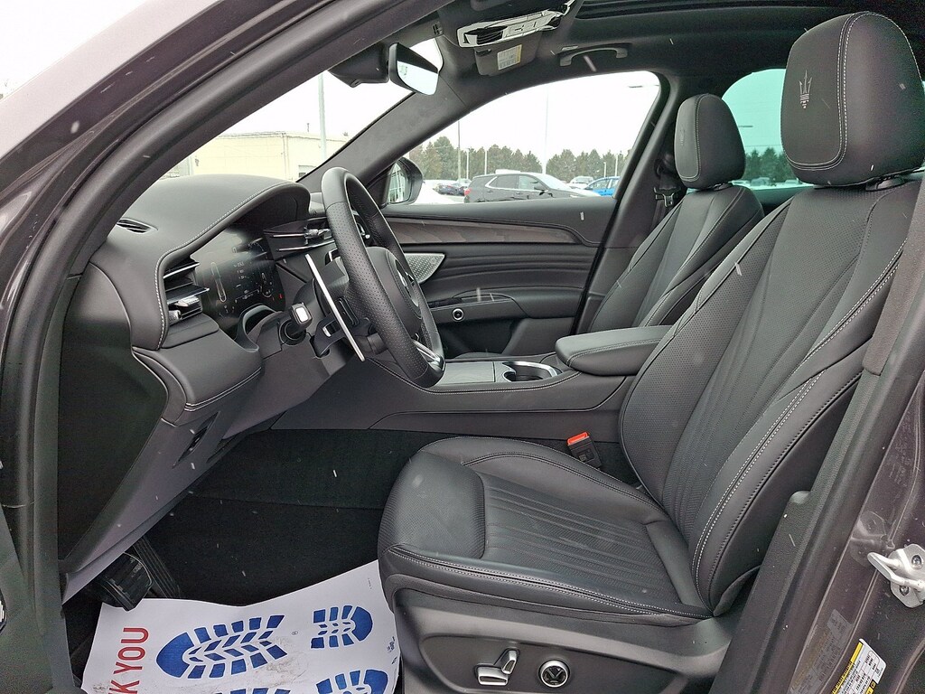 Certified 2025 Maserati Grecale SUV