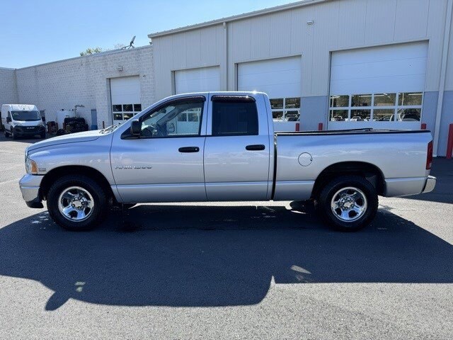 2004 Dodge Ram ST photo 2