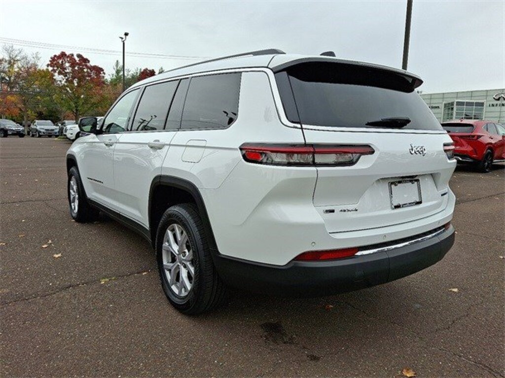 Used 2022 Jeep New Grand Cherokee Limited SUV