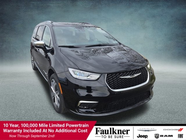 2026 Chrysler Pacifica Pinnacle AWD's photo