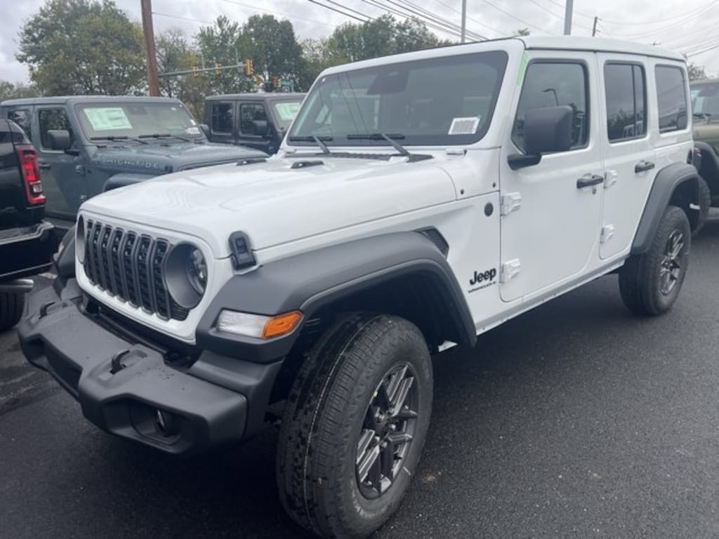 New 2026 Jeep Wrangler 4-DOOR SPORT S Sport Utility