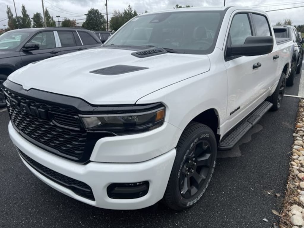 New 2025 Ram 1500 Tradesman Crew Cab 4x4 5'7 Box Pickup