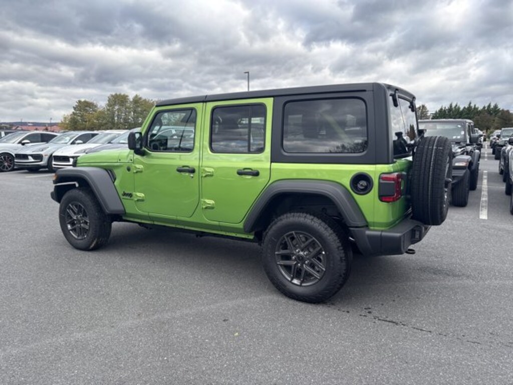 New 2026 Jeep Wrangler 4-DOOR SPORT S Sport Utility