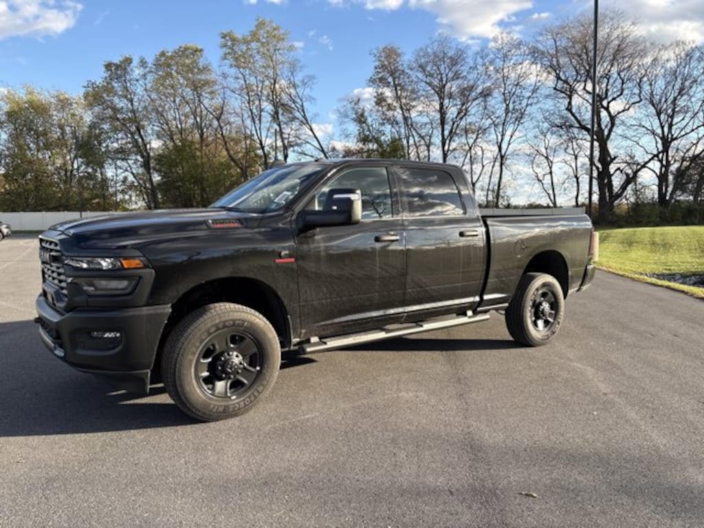 New 2025 Ram 2500 TRADESMAN CREW CAB 4X4 6'4 BOX Pickup