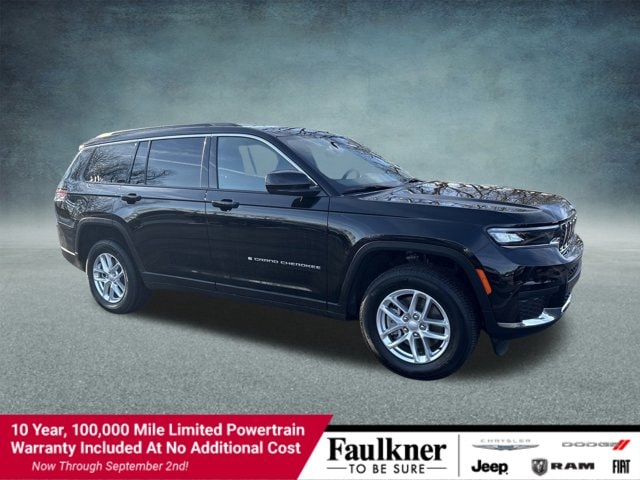 2025 Jeep Grand Cherokee L Laredo's photo