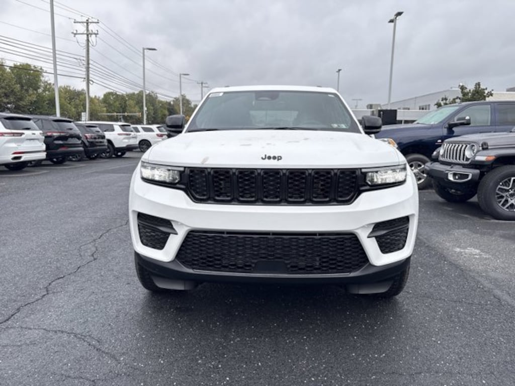 New 2025 Jeep Grand Cherokee ALTITUDE X 4X4 Sport Utility