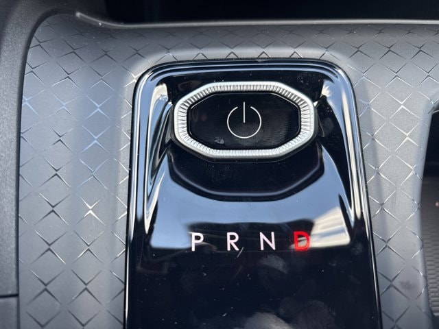 2025 Jeep Wagoneer S Launch Edition - Photo 33