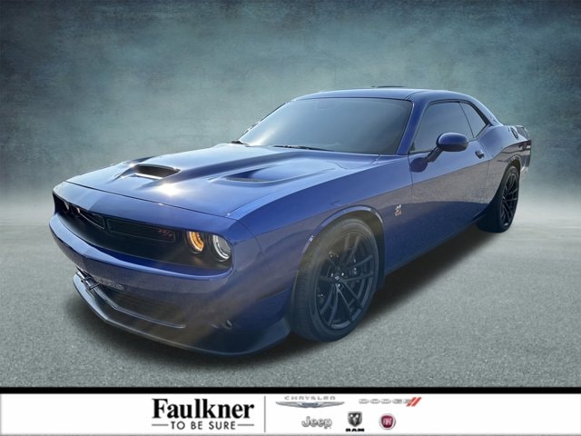 2022 Dodge Challenger R/T's photo