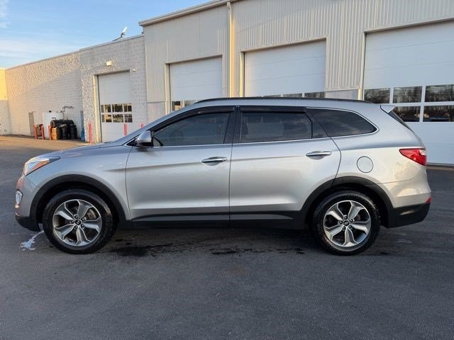 Used 2016 Hyundai Santa Fe SE with VIN KM8SMDHF3GU133640 for sale in Mechanicsburg, PA
