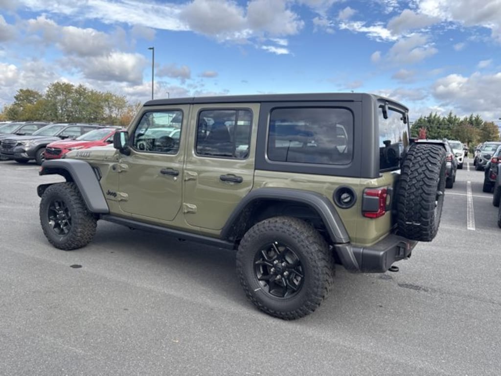 New 2026 Jeep Wrangler 4-DOOR WILLYS Sport Utility
