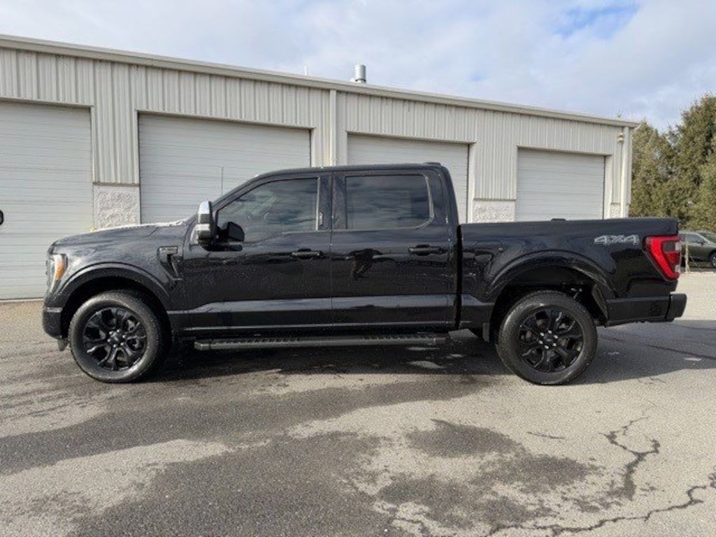 Used 2022 Ford F-150 LARIAT Truck SuperCrew Cab