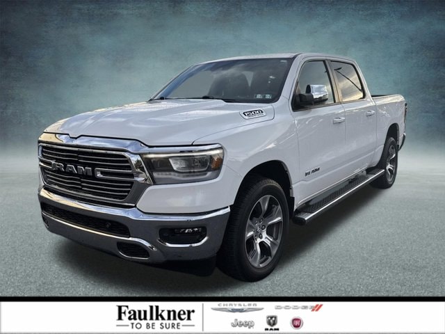 2023 RAM 1500 Laramie 4x4 Crew Cab 5'7's photo