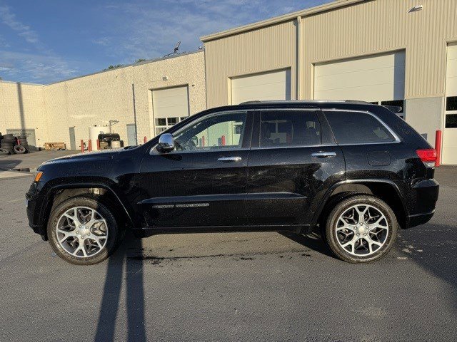 Used 2019 Jeep Grand Cherokee Overland with VIN 1C4RJFCG9KC637776 for sale in Mechanicsburg, PA