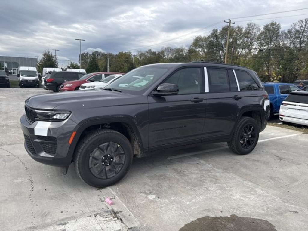 New 2025 Jeep Grand Cherokee ALTITUDE X 4X4 Sport Utility