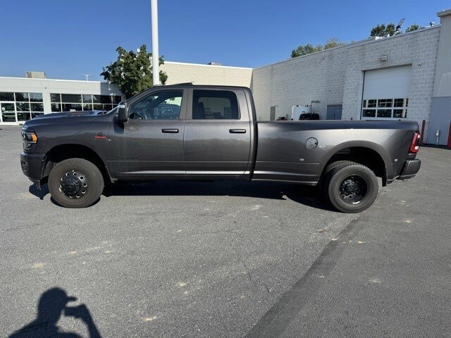 2024 Ram 3500 Laramie photo 2