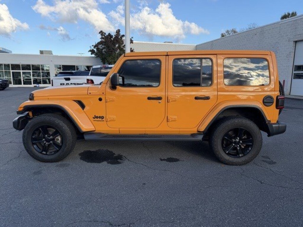 Used 2021 Jeep Wrangler Unlimited Sahara Altitude SUV