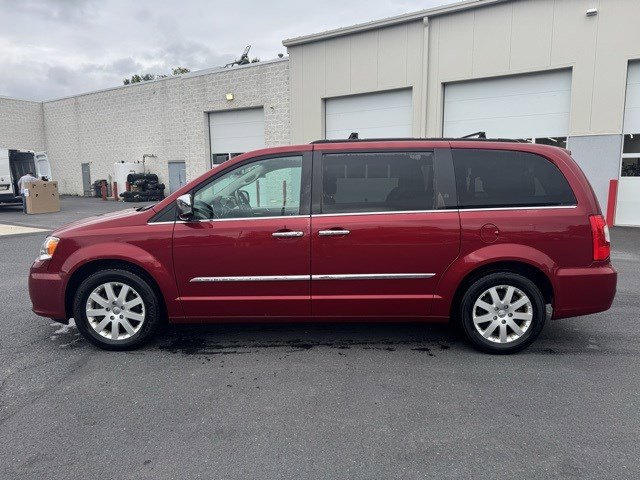 Used 2012 Chrysler Town & Country Touring-L with VIN 2C4RC1CG3CR209207 for sale in Mechanicsburg, PA