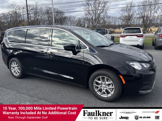 2026 Chrysler Voyager LX