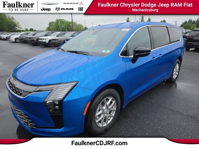 2027 Chrysler Pacifica Select