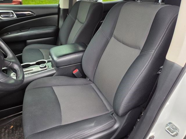 Used 2018 Nissan Pathfinder SV with VIN 5N1DR2MM0JC663600 for sale in Mechanicsburg, PA