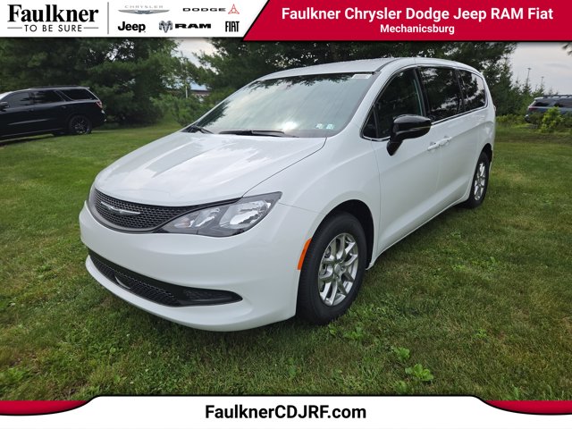 2027 Chrysler Voyager LX