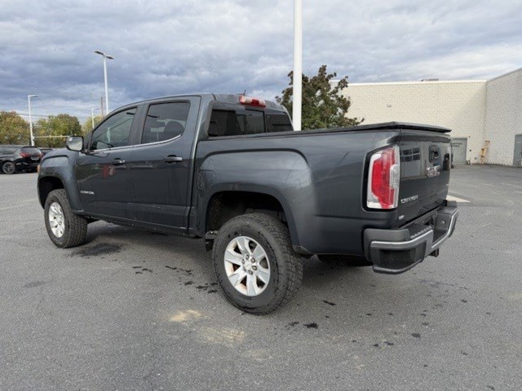 Used 2015 GMC Canyon 2WD SLE Truck Crew Cab