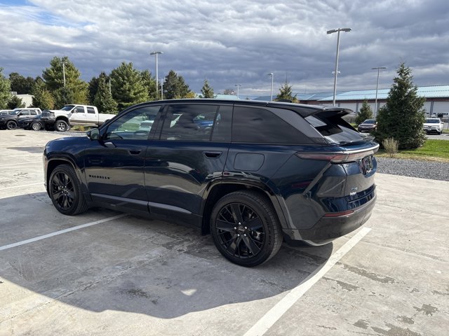 2024 Jeep Wagoneer S Launch Edition photo 4