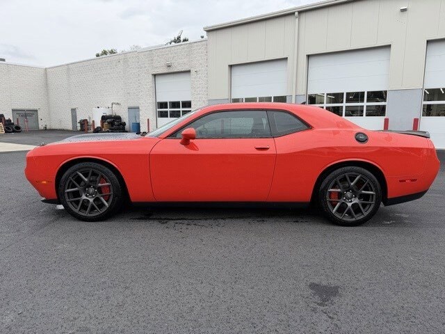 2017 Dodge Challenger T/A Plus photo 2