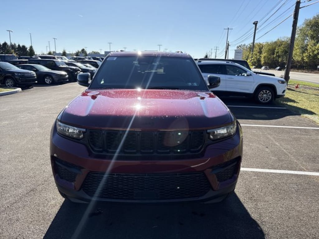 New 2025 Jeep Grand Cherokee ALTITUDE X 4X4 Sport Utility