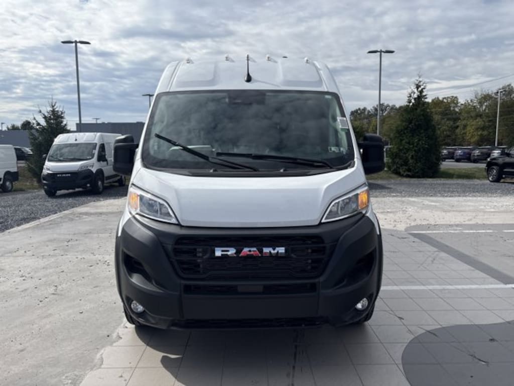 New 2025 Ram ProMaster PROMASTER 3500 TRADESMAN CARGO VAN HIGH ROOF 136' Cargo Van