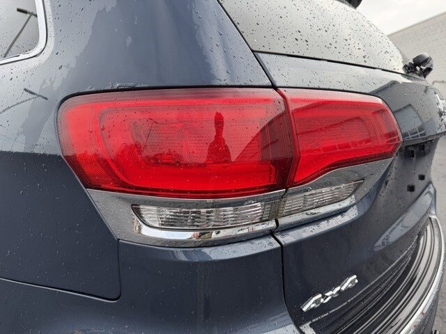 2019 Jeep Grand Cherokee Limited photo 4