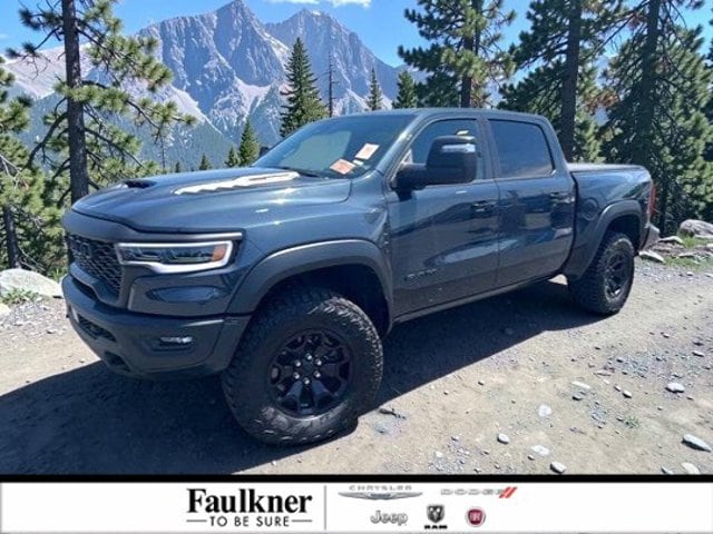 2025 Ram 1500 Truck Crew Cab 