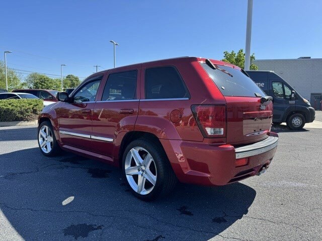 2010 Jeep Grand Cherokee photo 3