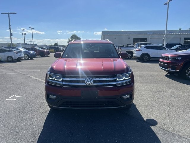 Used 2018 Volkswagen Atlas SE w/Tech with VIN 1V2LR2CA2JC576304 for sale in Mechanicsburg, PA