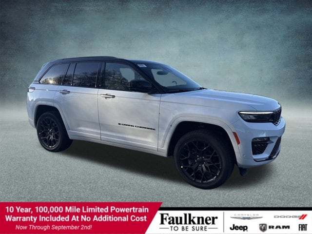2025 Jeep Grand Cherokee Summit's photo