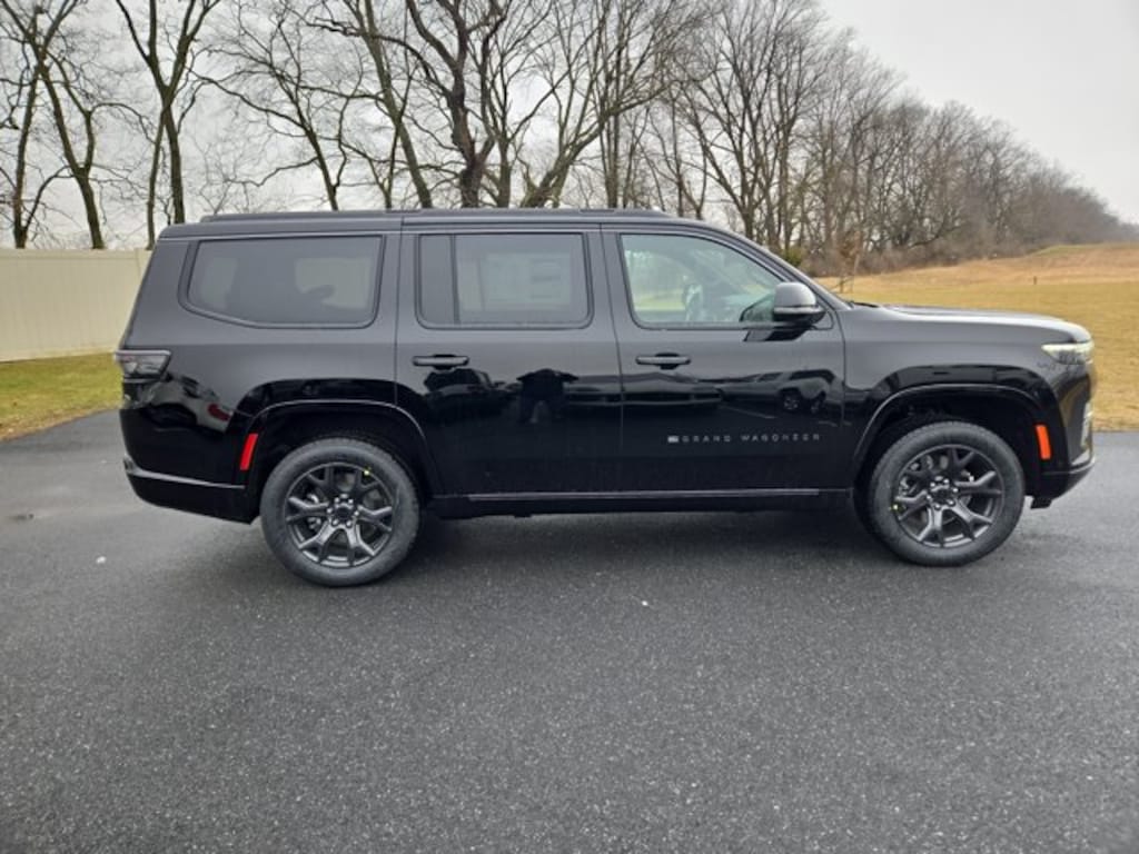 New 2026 Jeep Grand Wagoneer LIMITED ALTITUDE 4X4 Sport Utility