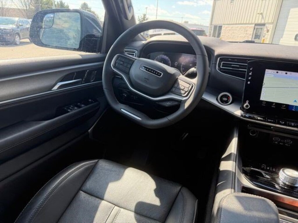 Certified 2025 Jeep Wagoneer Series II SUV