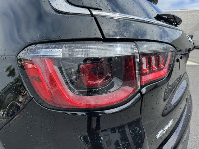 2022 Jeep Compass Latitude Lux photo 4