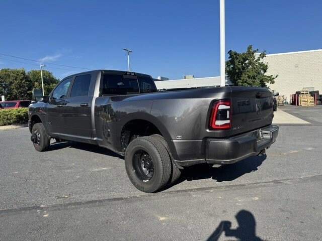2024 Ram 3500 Laramie photo 3