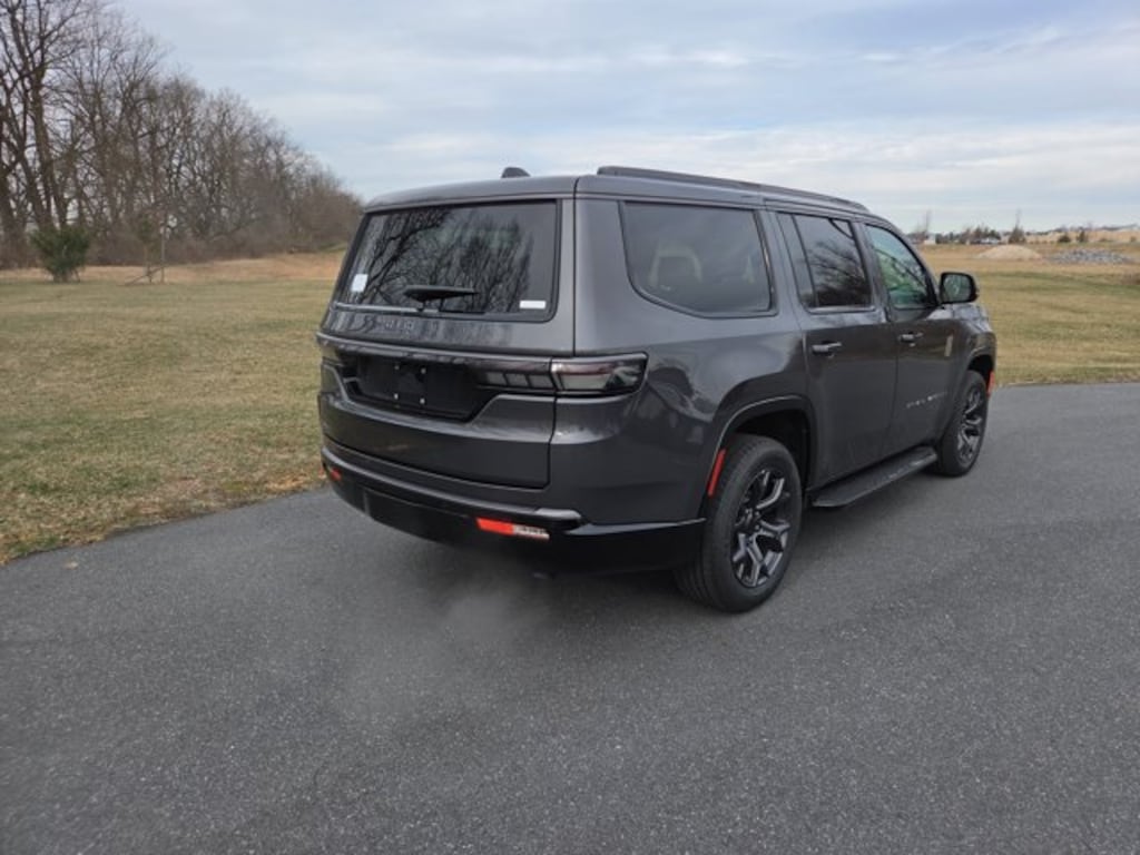 New 2026 Jeep Grand Wagoneer LIMITED ALTITUDE 4X4 Sport Utility