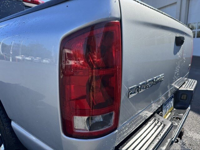 2004 Dodge Ram ST photo 4