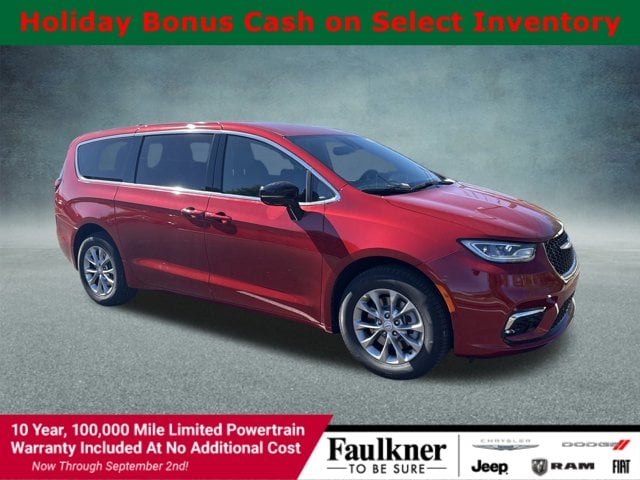 2026 Chrysler Pacifica Select's photo