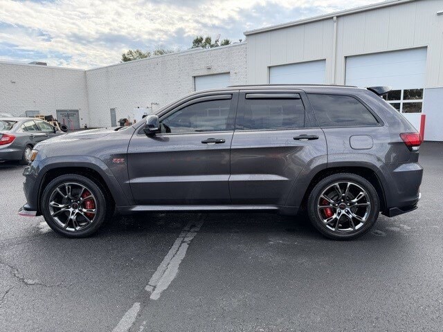 2015 Jeep Grand Cherokee SRT8 photo 2