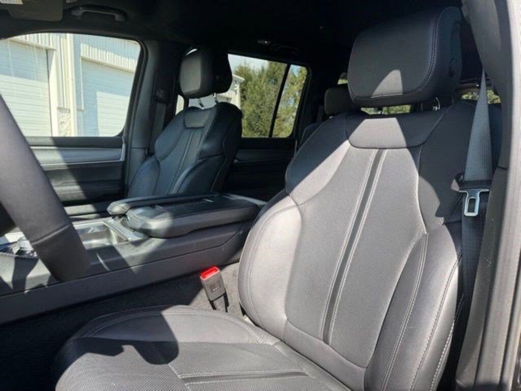 Certified 2025 Jeep Wagoneer Series II SUV