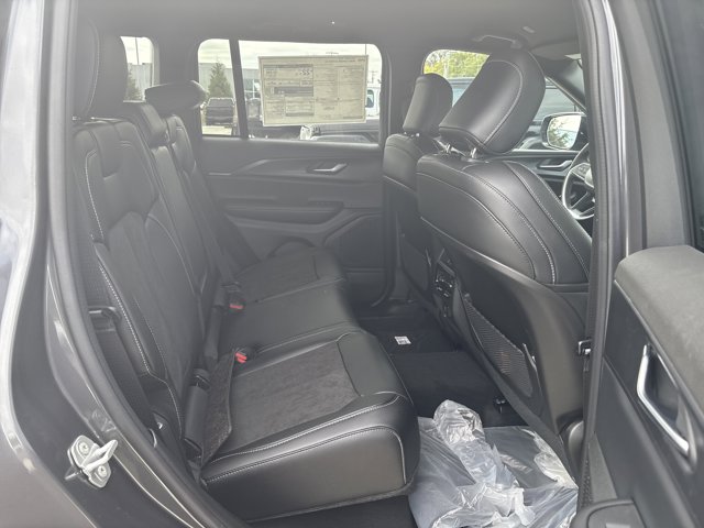 2025 Jeep Grand Cherokee Altitude - Photo 10