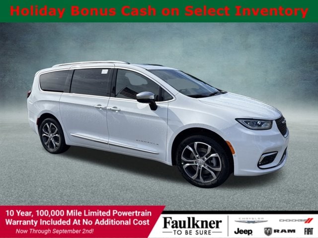 2026 Chrysler Pacifica Pinnacle's photo