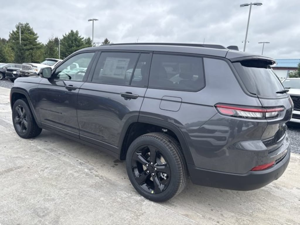 New 2025 Jeep Grand Cherokee L LIMITED 4X4 Sport Utility
